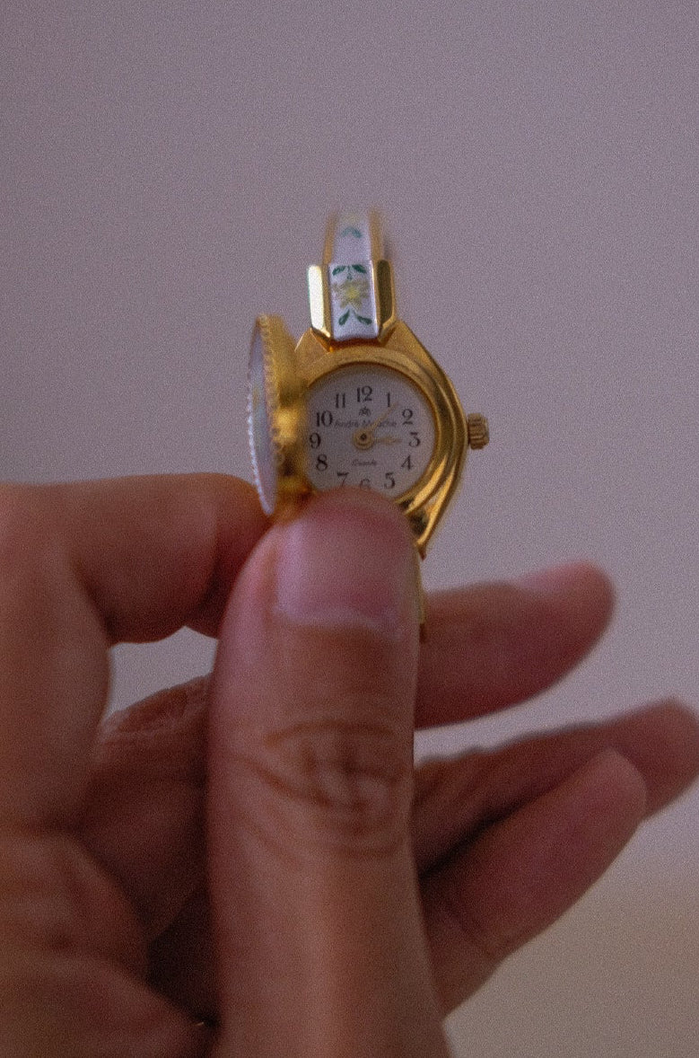 Vintage Peek-a-boo Bangle Watch - Pearl Oval