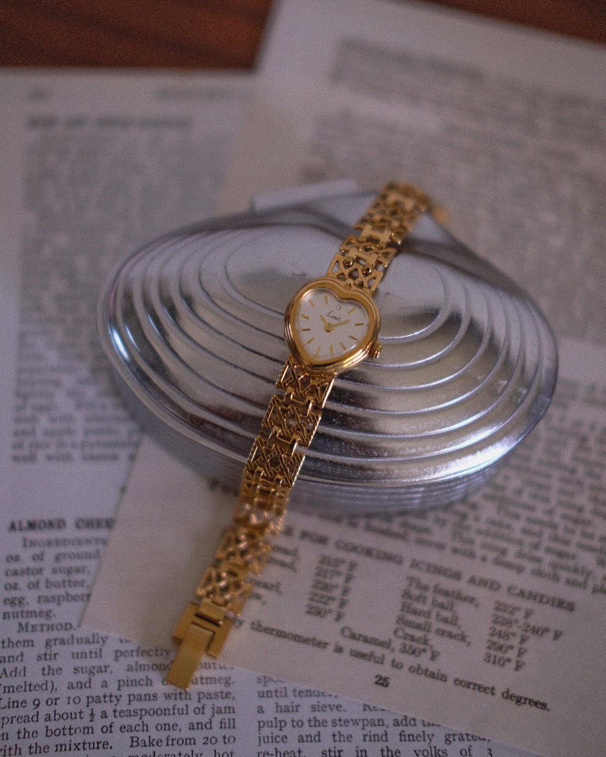 Vintage Heart Face Limit Watch - Brand New Dead stock