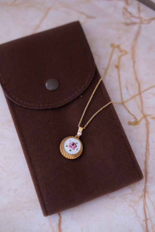 Vintage Textured Circle Charm Necklace with 14k gold filled chain
