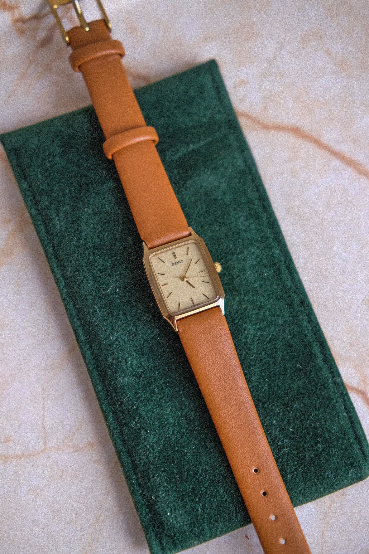 Vintage Seiko Watch - Tan Strap